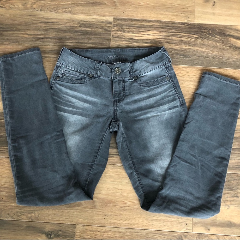 Maurice’s, skinny jeans, smoke gray denim, size Small-R